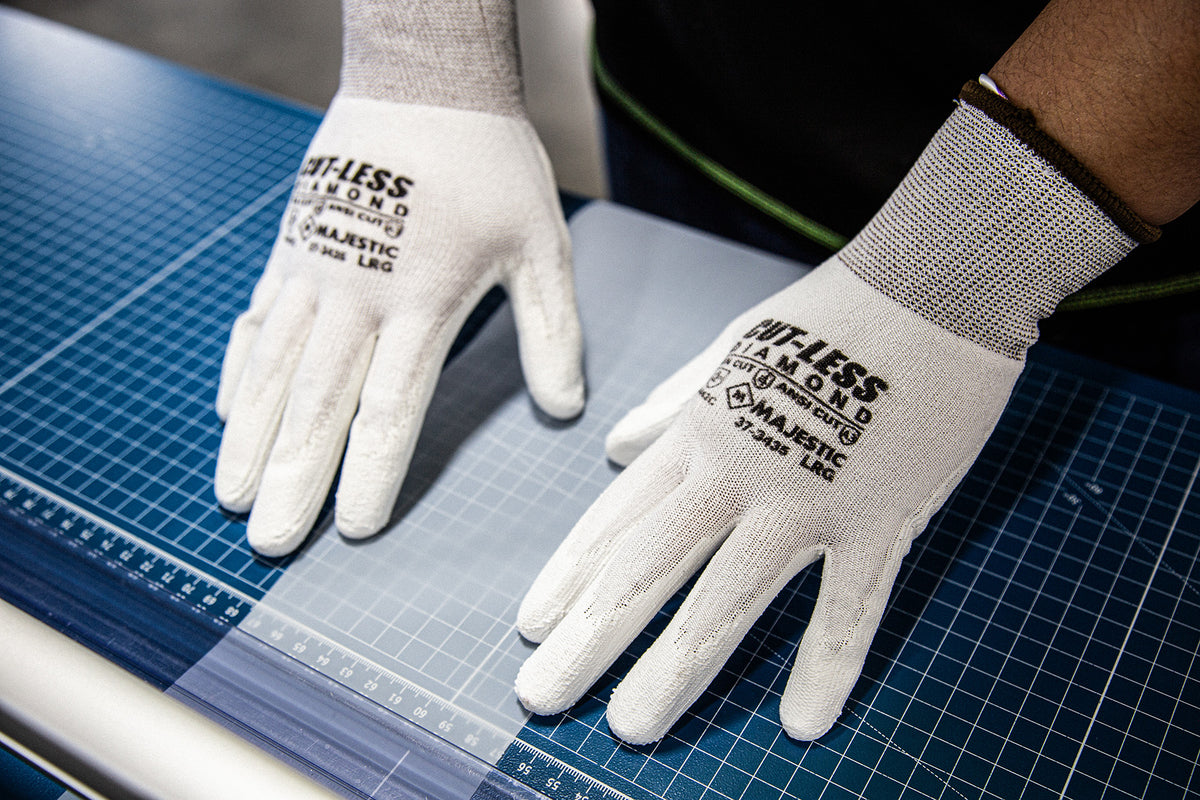 Cut-Less Dyneema Glove with Polyurethane Palm, 13g, ANSI A3