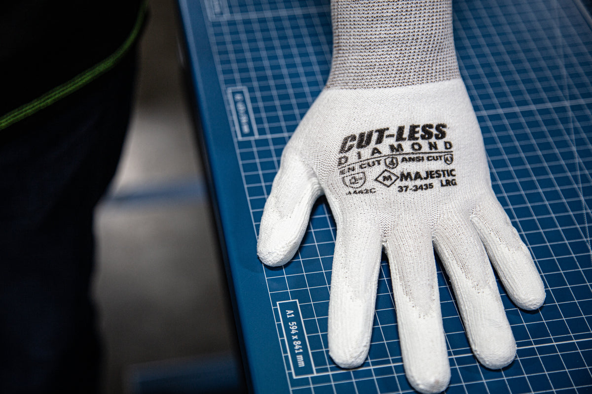 Cut-Less Dyneema Glove with Polyurethane Palm, 13g, ANSI A3