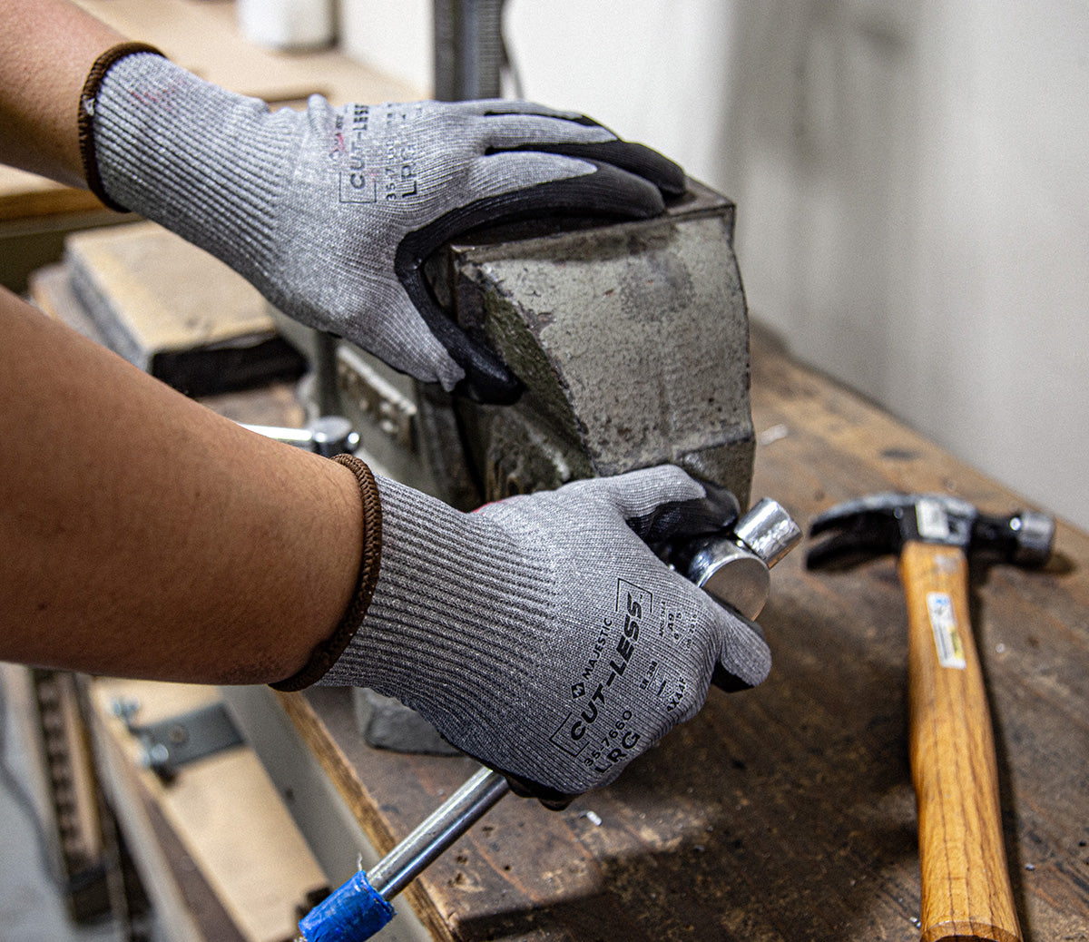 Cut-Less Korplex Glove with Flat Nitrile Palm, 13g, ANSI A9