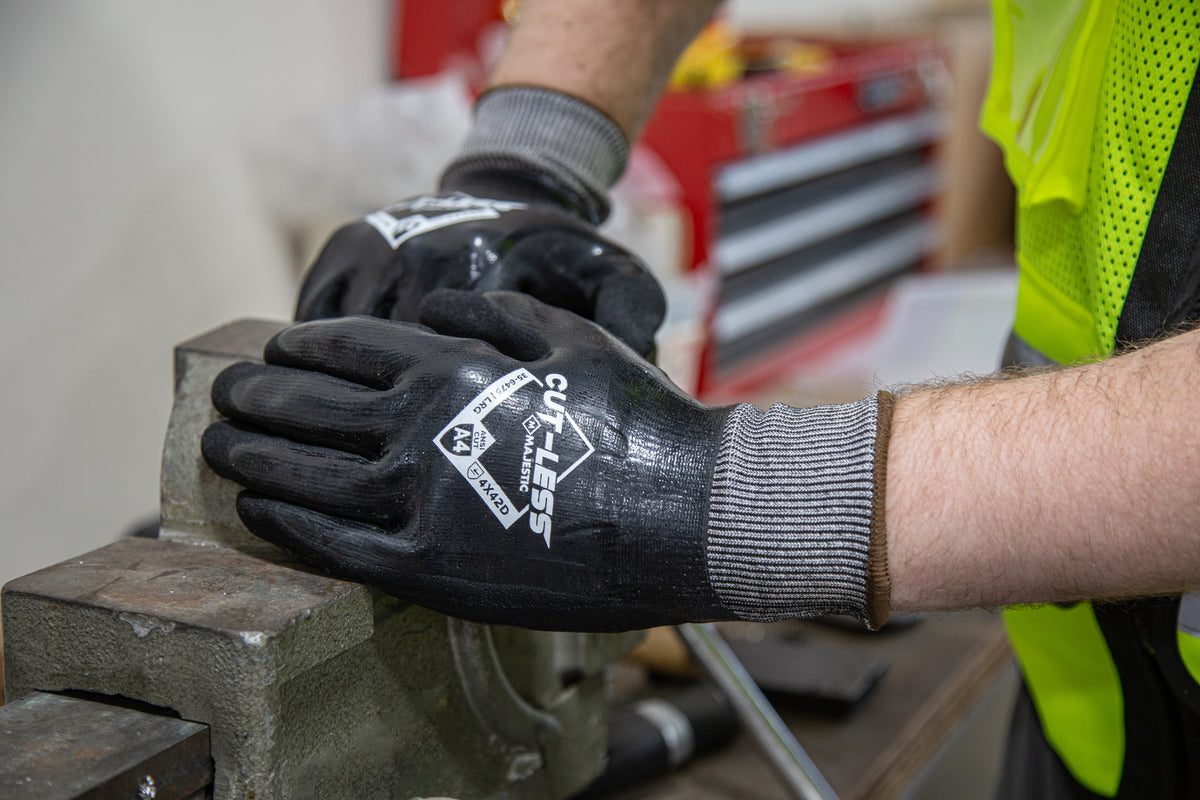 Cut-Less Korplex Glove with Full Dip Flat Nitrile and Sandy Foam Nitrile Palm, 18g, ANSI A4