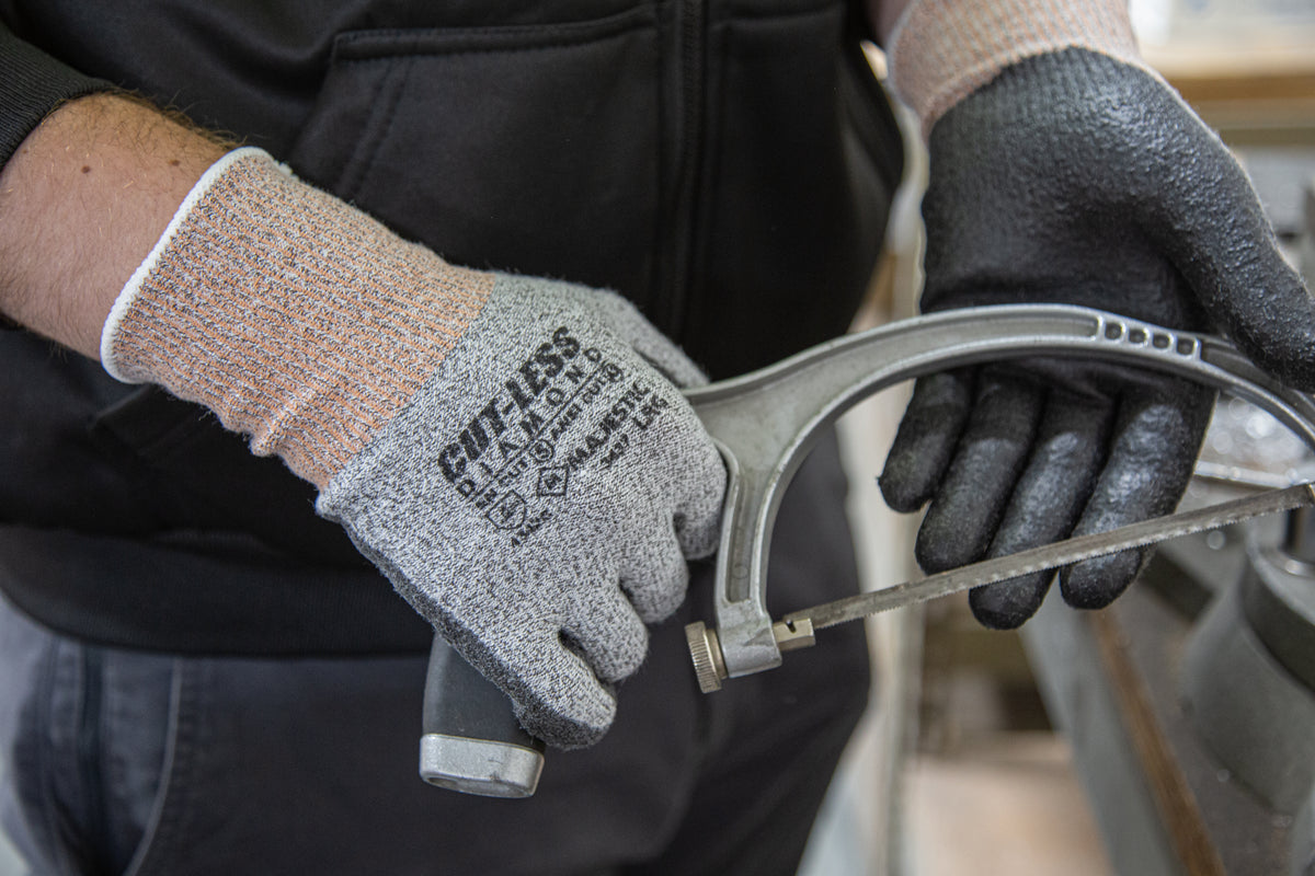 Cut-Less Dyneema Glove with Polyurethane Palm, 13g, ANSI A3