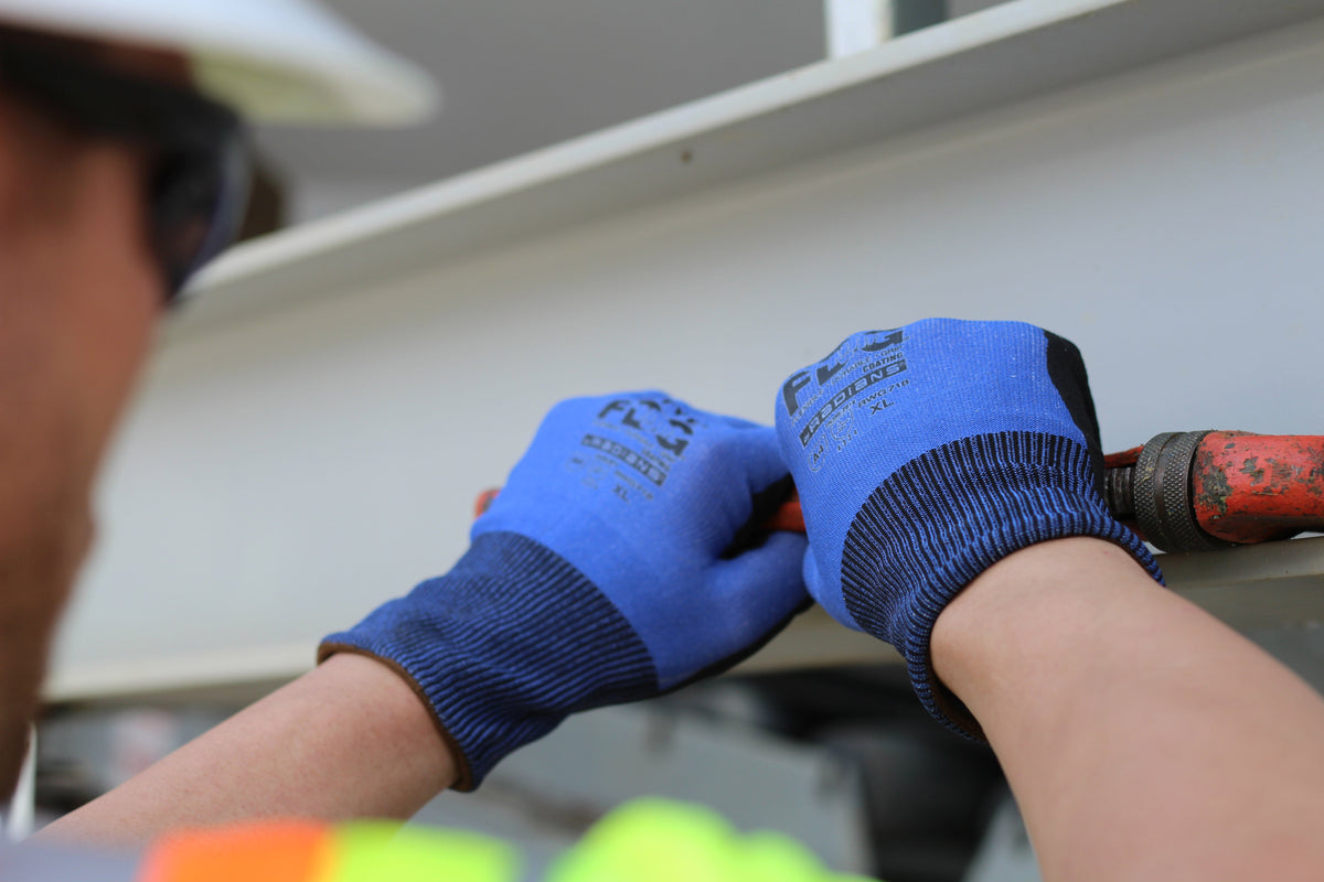 Radians RWG718 TEKTYE® FDG Touchscreen A4 Cut Protection Glove